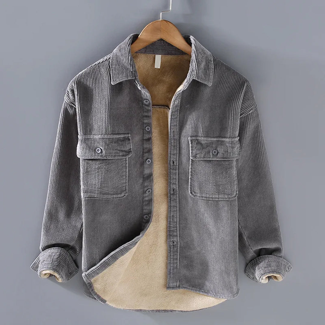 Allsidig kordfløyelsskjorte til menn, passer til casual og smart-casual vinterstil, varm og trendy.