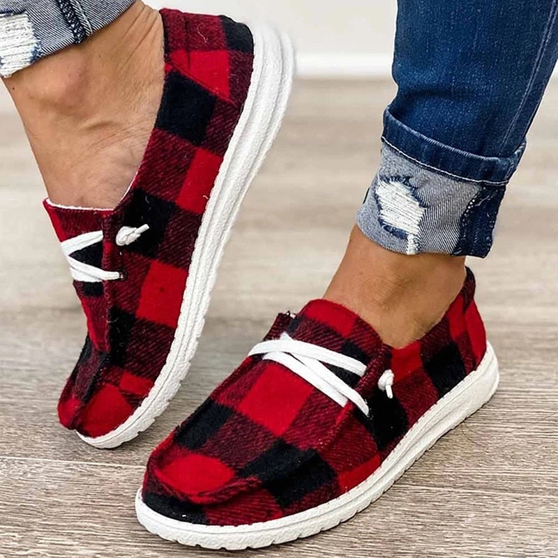 Leopardmønstrede loafers for kvinner: Stilige slipon-sko som gir et trendy preg til hverdagsstilen.