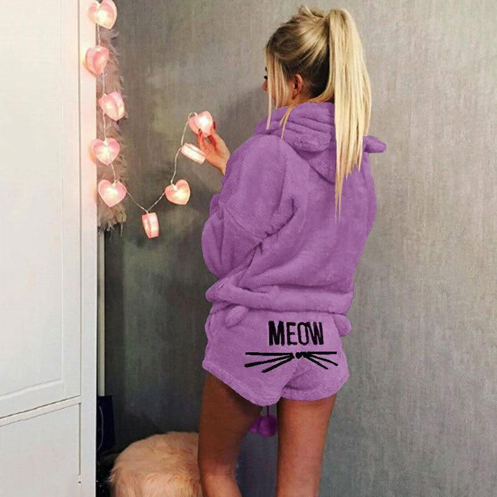 Elegant kattepyjamas, koselig og termisk hjemmeklær for jenter.