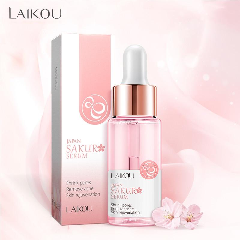 Sakura hudpleieserum integrert i morgenrutinen for fuktighet, glød og poreminskende effekt.