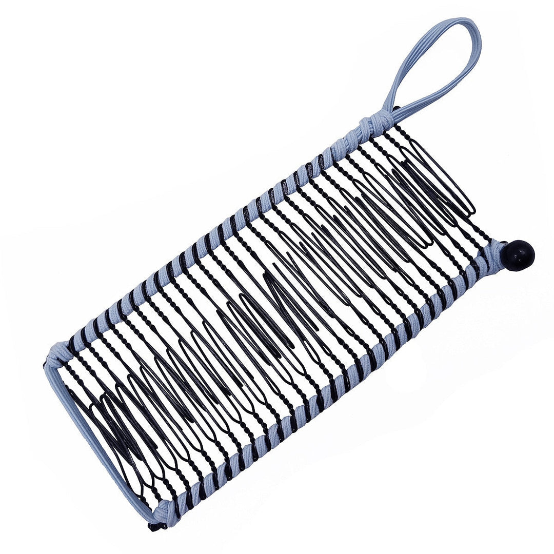 Trendy bananklips som komplementerer ethvert antrekk. Et stilig hårpynt for kvinner.