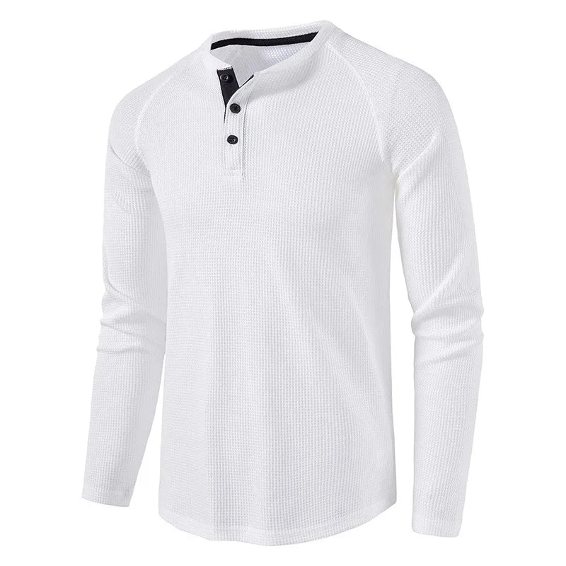 Bakside av langermet herre Henley t-skjorte i vaffelstruktur, slim fit.