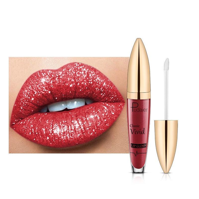 Fuktighetsgivende lipgloss med langvarig glitter for en strålende look.