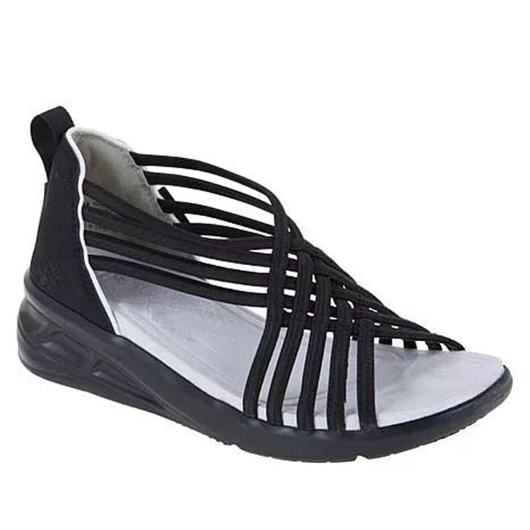 Dame sporty sandaler med kilehæl. Perfekt for sommer, fritid og komfortabel hverdagsbruk. Slip-on.