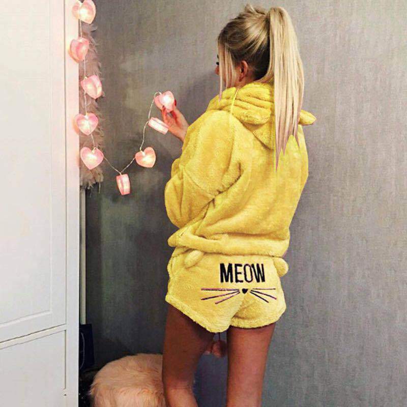 Komfortabelt "Meow" katt pyjamasett, mykt og termisk nattøy for ungdom.
