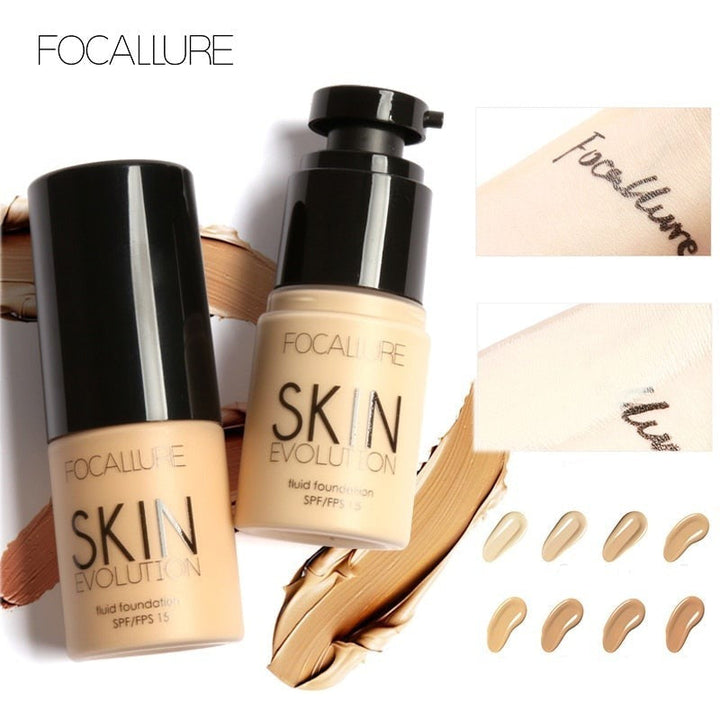 Flytende foundation med SPF 15 for kvinner, fargematchende for en naturlig finish.