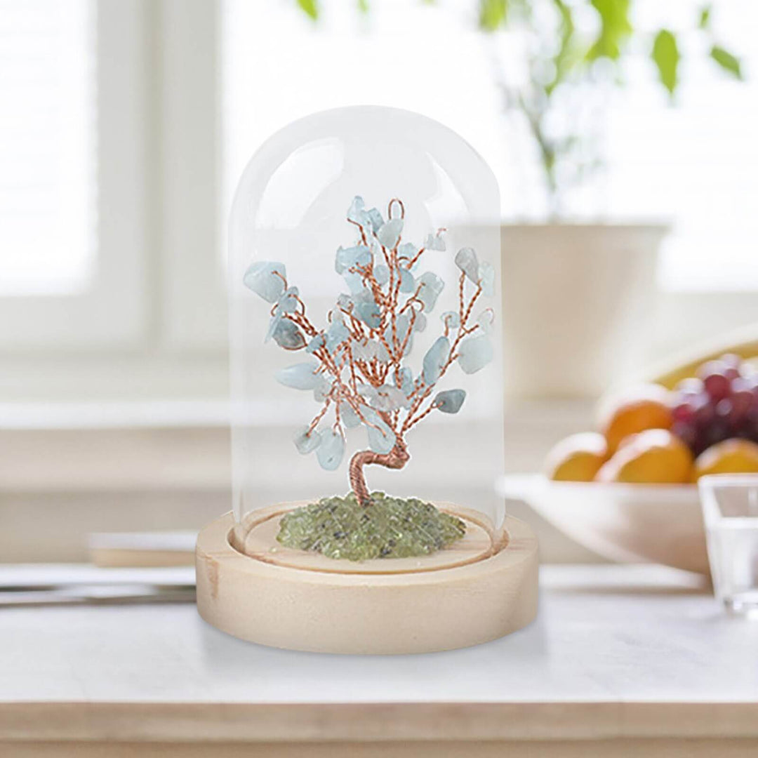Unikt Feng Shui krystalltre med en blanding av edelstener for omfattende energiheling.