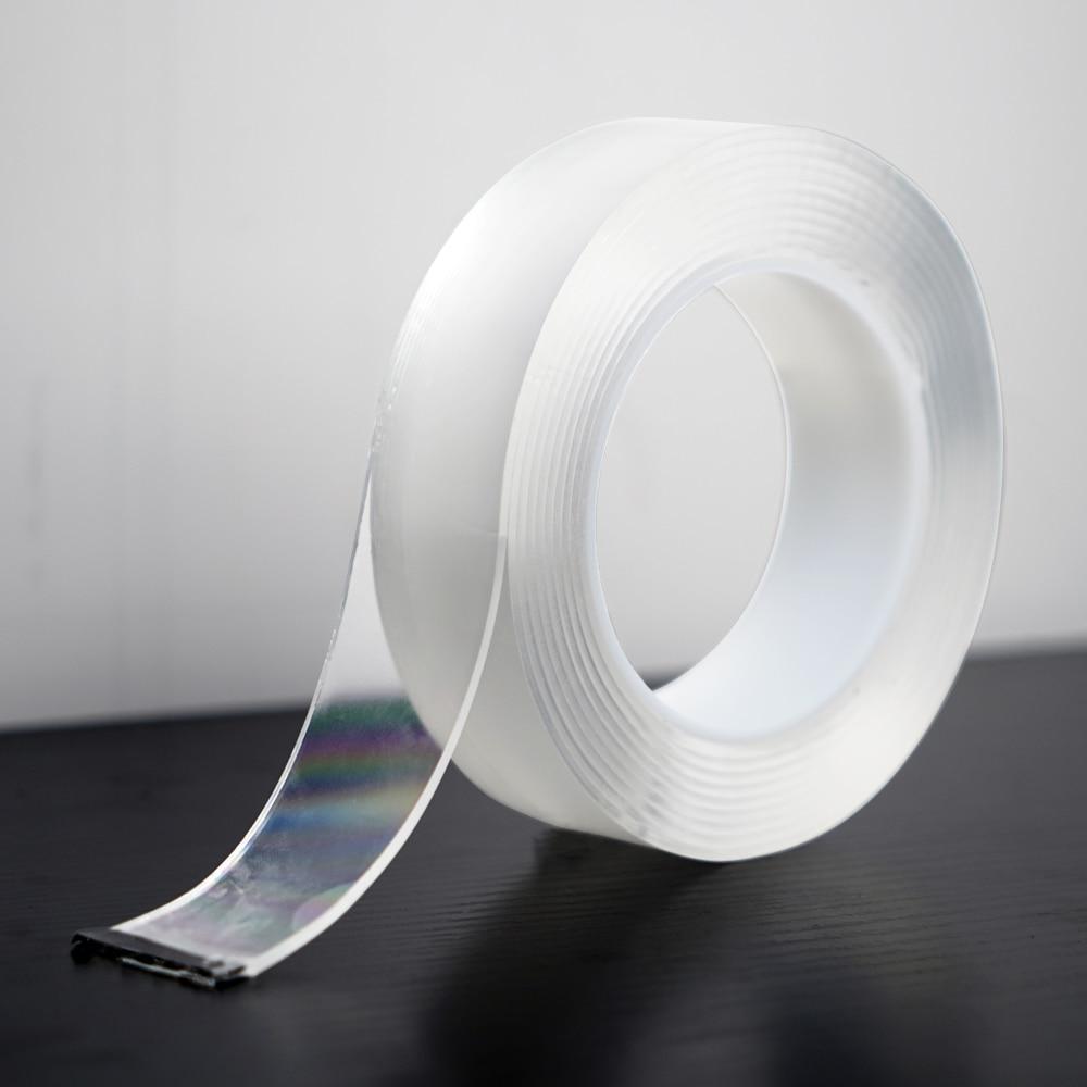 Gjennomsiktig, supersterk nanotape for borrfri veggmontering. Perfekt for hjemmet, gjenbrukbar og sporløs.