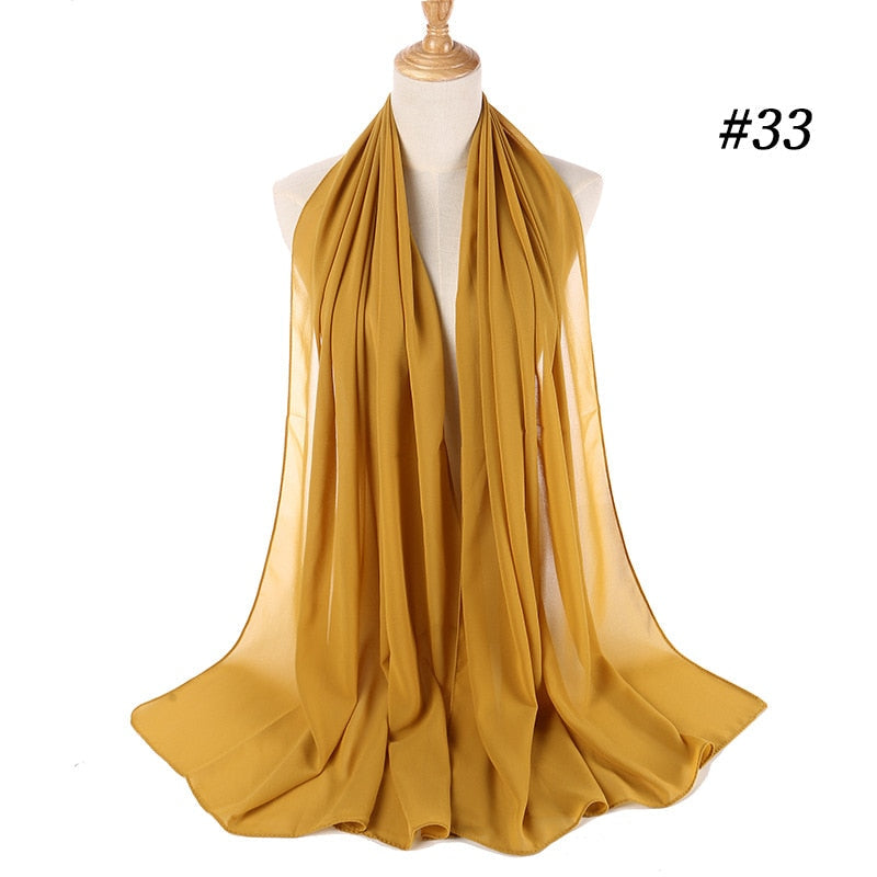 Komfortabelt chiffon sjal, mykt og lett å bære.