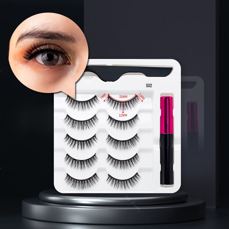 Limfritt magnetisk vippesett & eyeliner for kvinner. Gjenbrukbar, enkel påføring og vakker sminke.
