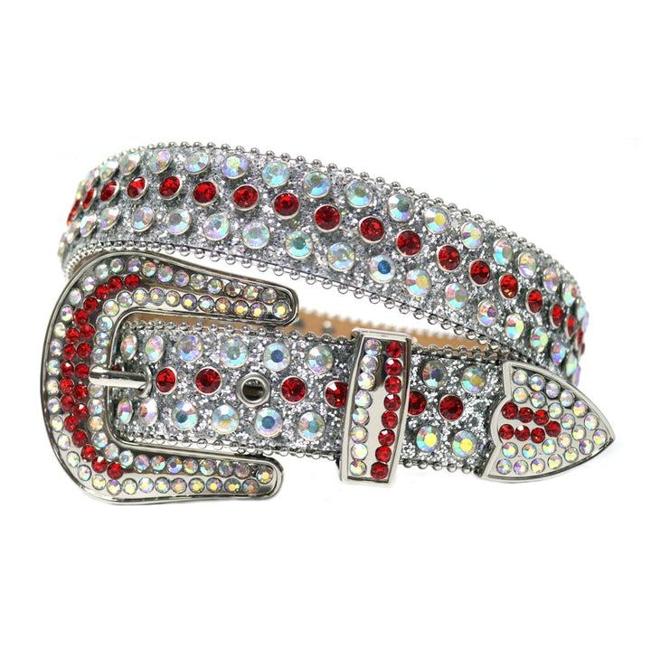 Diamantbelte i skinnimitasjon, et justerbart unisex tilbehør med glitrende detaljer.