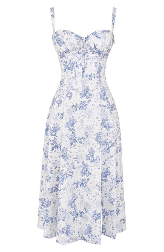 Slimfit sommerkjole: Blomstrete og komfortabel for en elegant hverdagsstil.