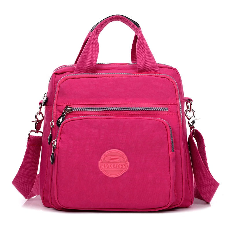 Kvinners multifunksjonell crossbody-veske i lett nylon, ideell for hverdagsbruk.