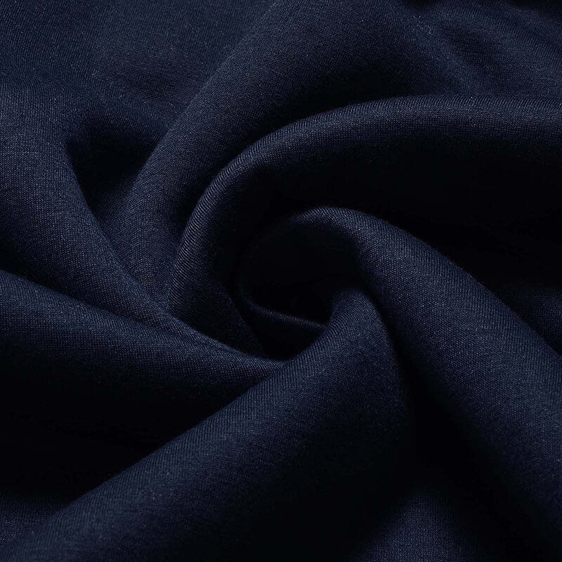 Varm og moderne glidelåsjakke i fleece for menn, perfekt for vinteren.