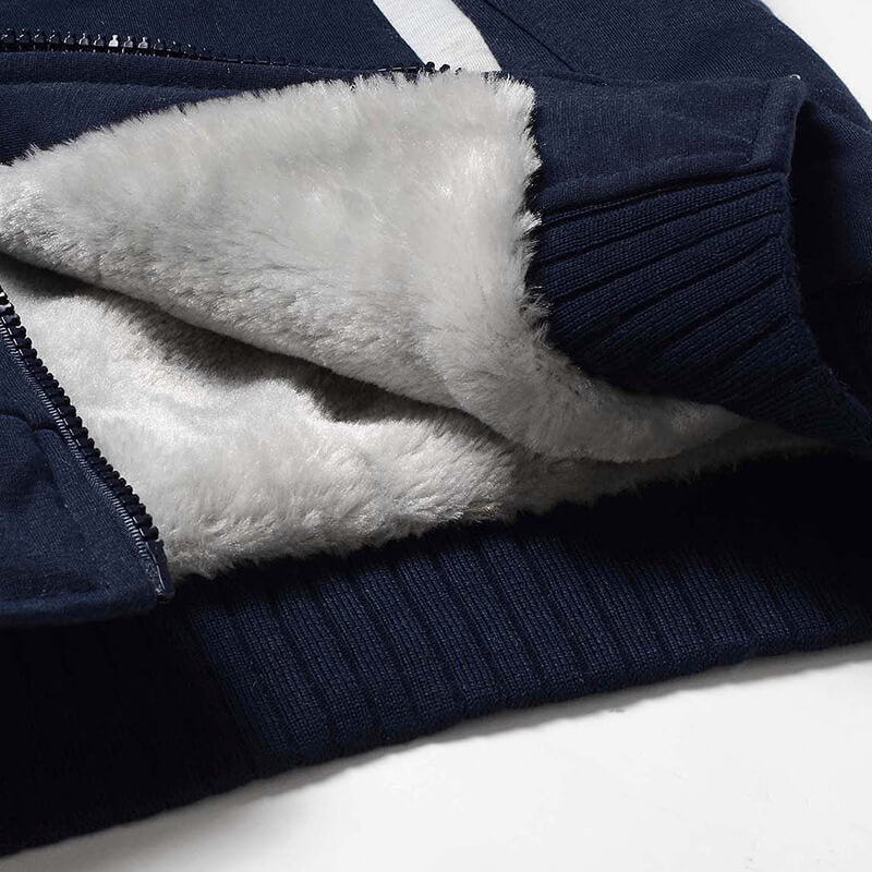Varm herrejakke i fleece, perfekt for kaldt vær, utendørs og fritid.