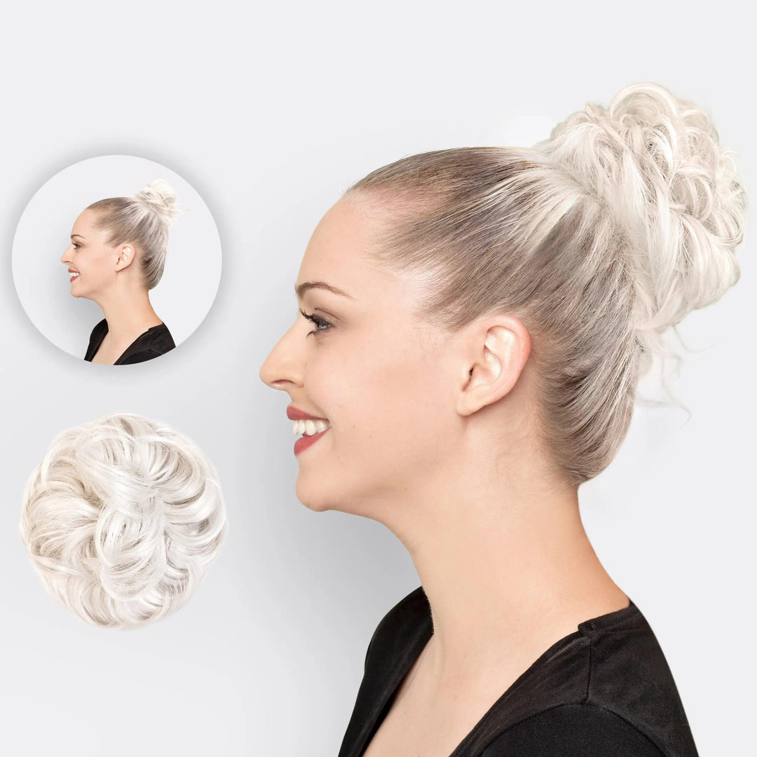 Hårpynt for volum: Fyldig bolle scrunchie i syntetisk hår. Lag en imponerende hårknute.