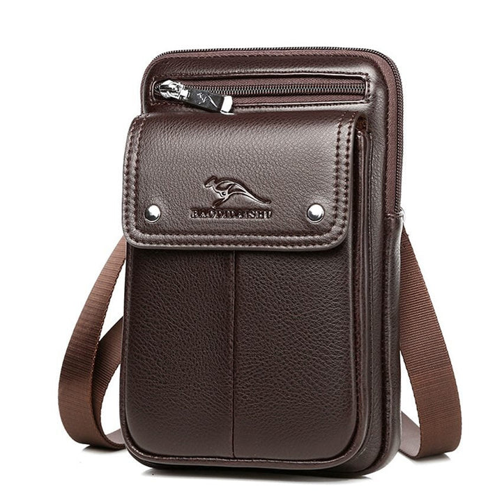 Crossbody-veske for menn med flere rom for effektiv organisering. Praktisk tilbehør i elegant design.