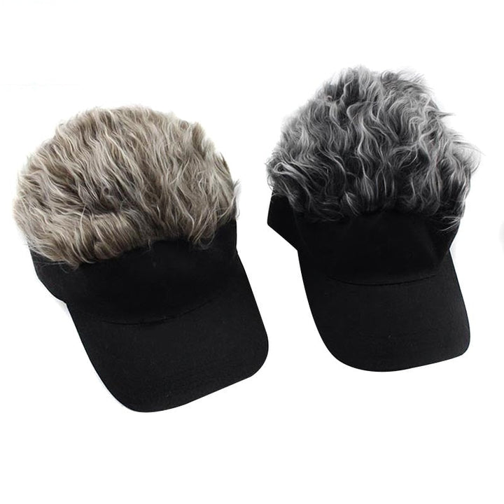 Sporty herre caps med integrert parykk, grå og justerbar for komfortabel bruk ute.