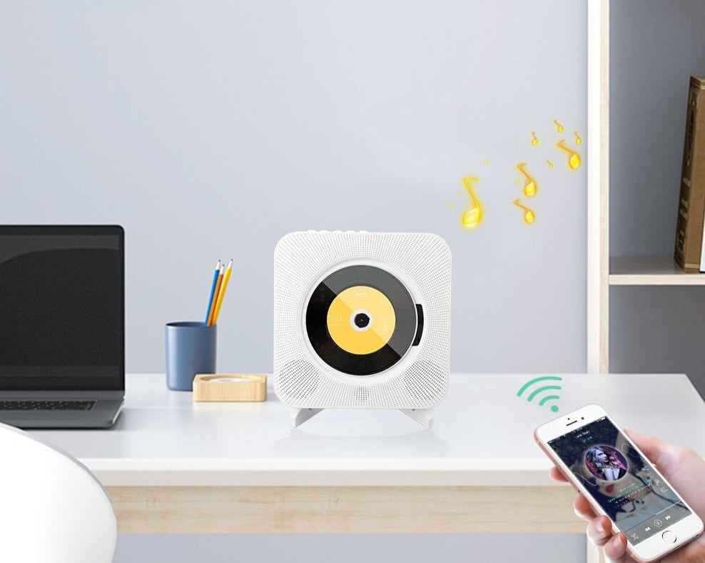 Bærbar Bluetooth CD-spiller for musikk. Moderne lydsystem med trådløs tilkobling.