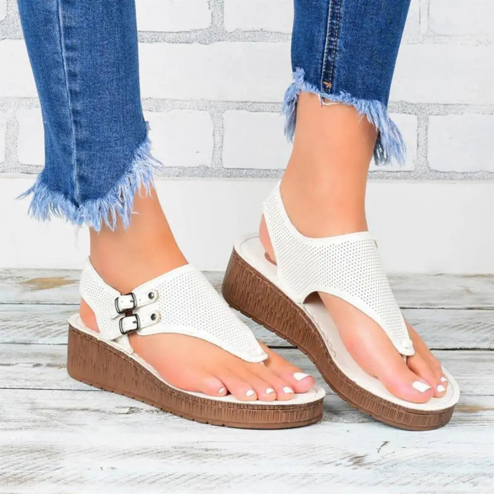 Åpen tå damesandaler med fotbuestøtte, perfekte ortopediske sommersko for kvinner.