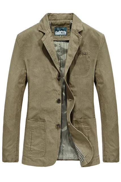 Herreblazer for menn, med stil og praktiske flerlommer. Perfekt yttertøy for den bevisste mannen.