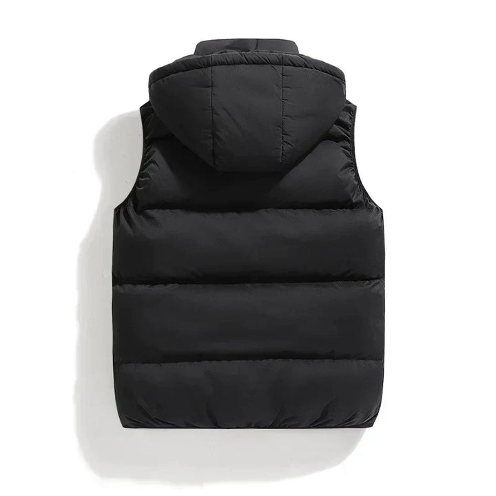 Allsidig herre hettevest for vinter, perfekt som varmt yttertøy med smart avtakbar hette.