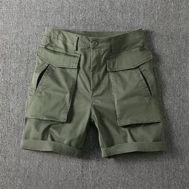 Slitesterke herre cargo shorts med mange lommer, perfekt for eventyr og sommerklær.