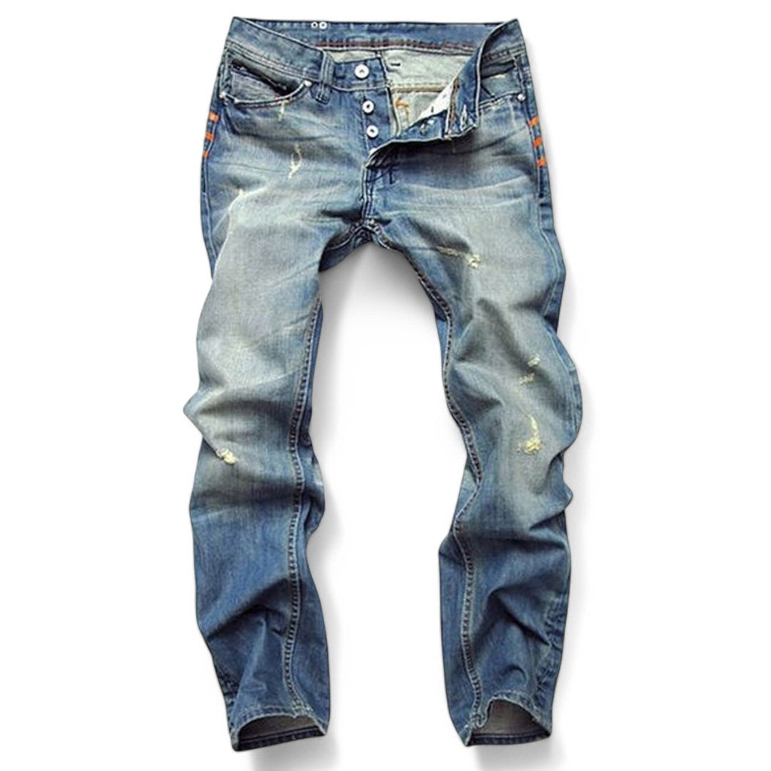 Klassiske herrejeans i komfortabel denim. Perfekt for hverdag og allsidig mennsmote. Tidløs stil.