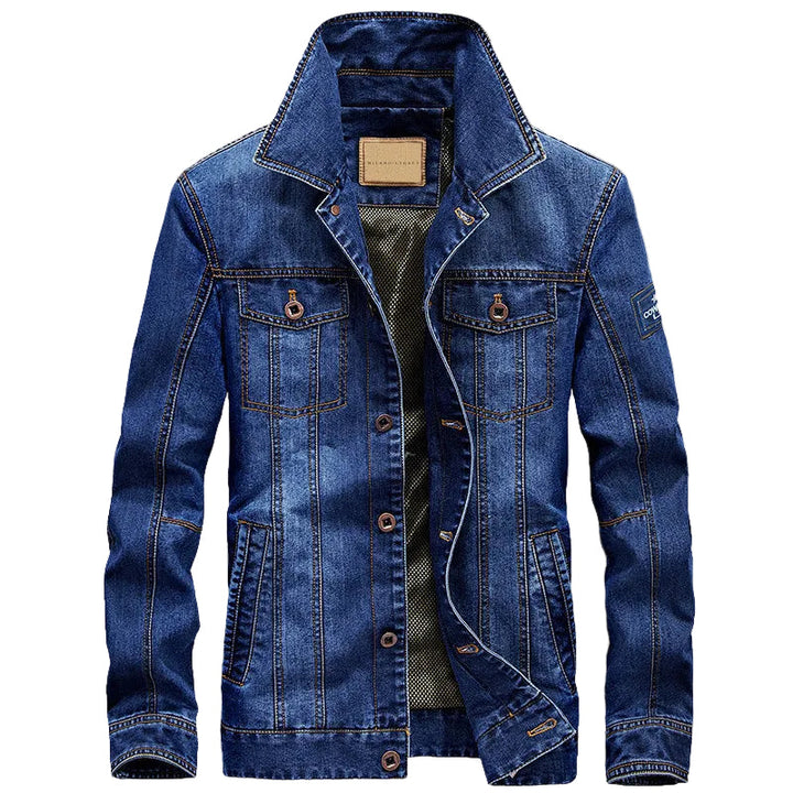 Allsidig herrejakke, blå denim, ideell som vår- eller høstjakke, enkel å style for lag-på-lag.