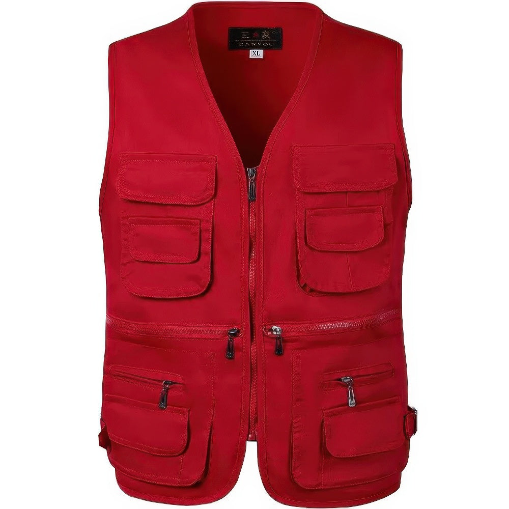 Slitesterk herre lommevest i nøytral farge, ideell for friluftsliv, camping og andre utendørsaktiviteter.