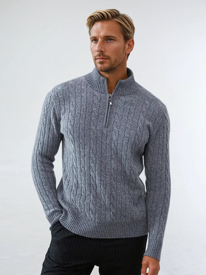 Elegant herregenser med halv glidelås, ideell som høstgenser eller vintergenser. Komfortabel passform for menn.
