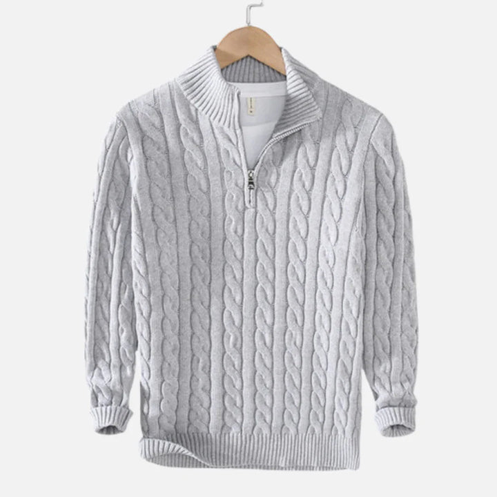 Elegant herregenser med halv glidelås, strikket mønster, ideell for lag på lag eller som casual høstgenser.