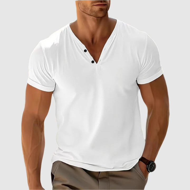 Figursydd herre henleyskjorte med knapper i halsen, perfekt for en uformell, men stilig look.