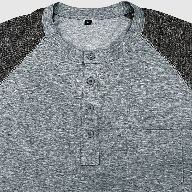 Herre Henley-skjorte med klassisk krage i tofarget design. En behagelig og stilig hverdagsskjorte.