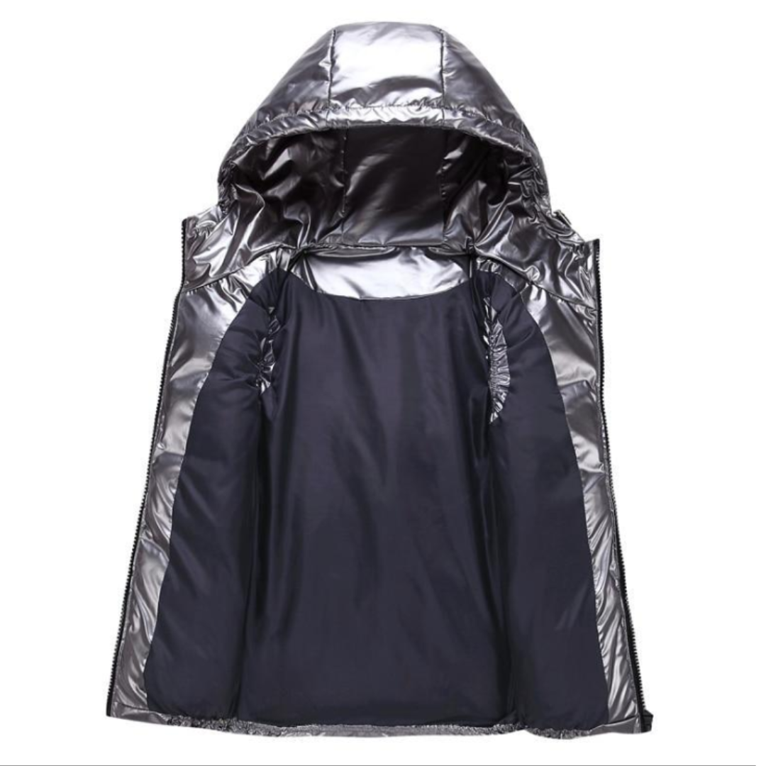 Isolert sporty herre hettevest som holder deg varm og komfortabel gjennom høst og vinter.