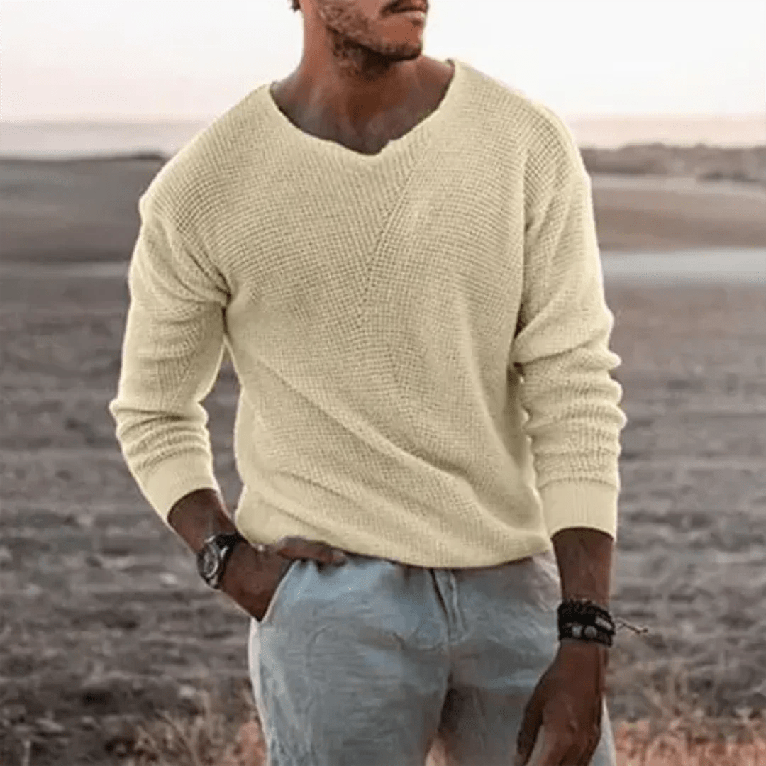 Varm herresweater, langermet pullover, ideell som høstplagg og vintergenser. Komfortabel og maskulin strikk.