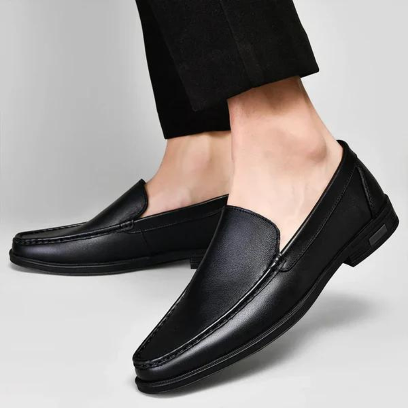 Komfortable fritids loafers for menn. En elegant og praktisk slip-on sko for daglig bruk.