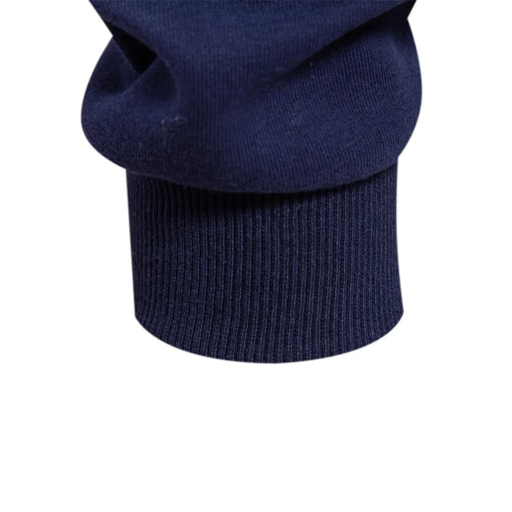 Elegant herre poloskjorte i retro stil med distinkt kontrastkrage, et must for klassisk herremote.