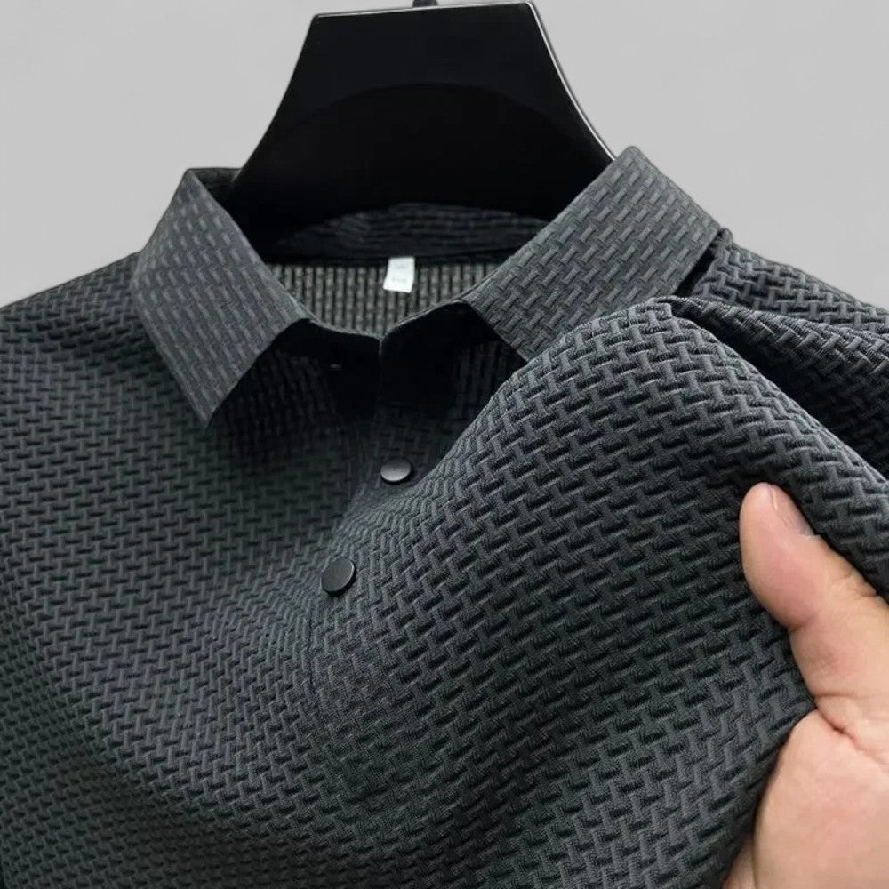 Komfortabel herre kortermet polo for sommeren, perfekt for både casual og pyntet stil.