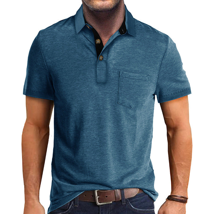 Herre poloshirt i klassisk design, ideell for en smart-casual stil på kontoret eller hjemme.