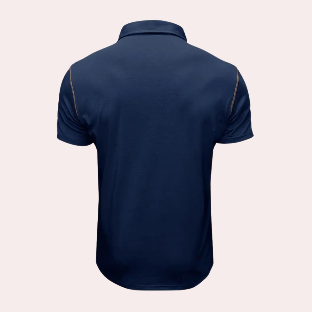 Stilfull herre poloshirt med klassisk passform, perfekt for en smart-casual look. Myk og slitesterk kvalitet.