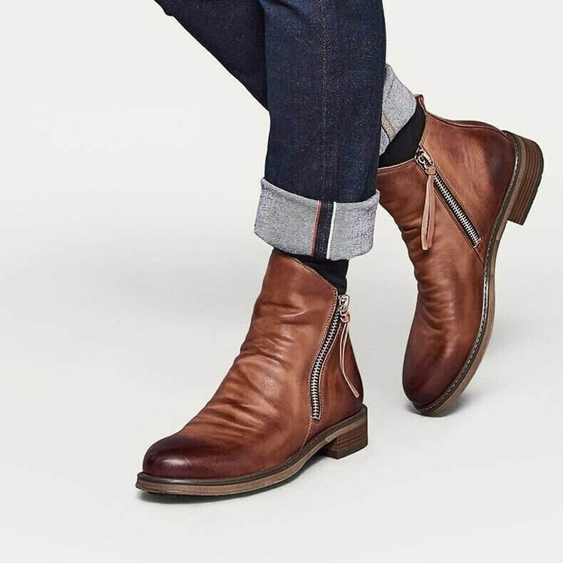 Elegante herrestøvler for menn med spiss tå. Komfortable, stilige vintersko/høstsko for enhver anledning.