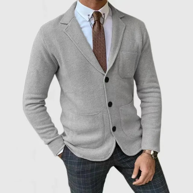 Sofistikert herre strikkblazer, perfekt for business, formelle og uformelle anledninger.