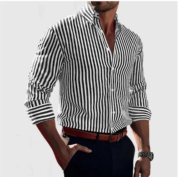 Komfortabel herreskjorte med striper, perfekt for business casual og kontorstil. Lettstelt for vårhøst.