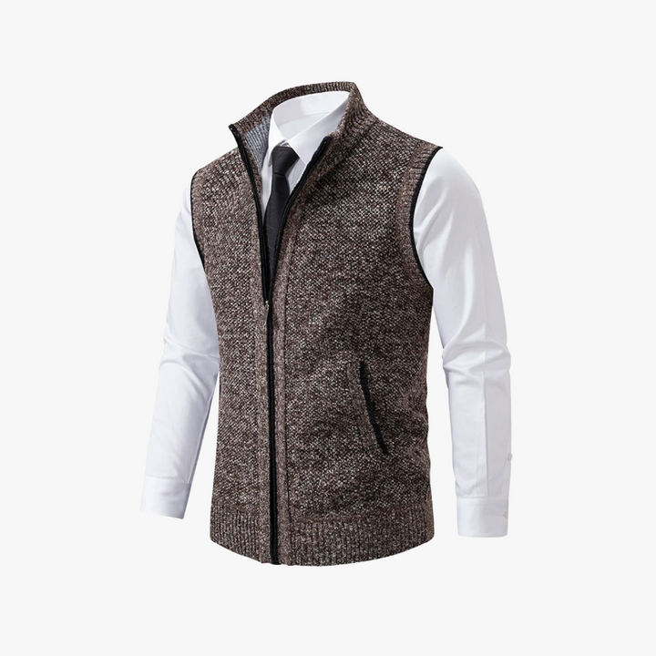 Klassisk herrevest i tidløst design, tilgjengelig for allsidig mote og elegant lagdeling.