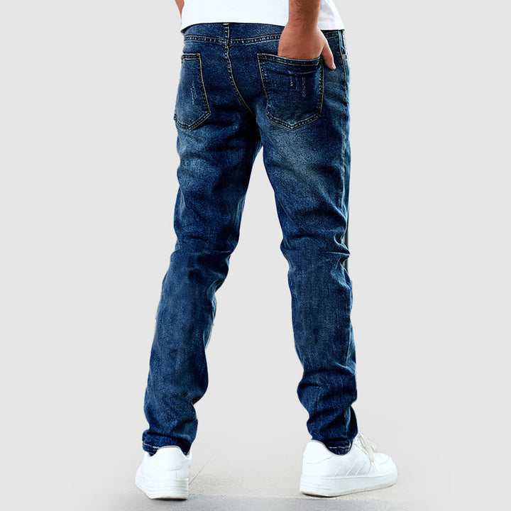 Tidløse herrejeans med rett ben i klassisk design. Allsidige og komfortable for hverdagsbruk og helårsstil.