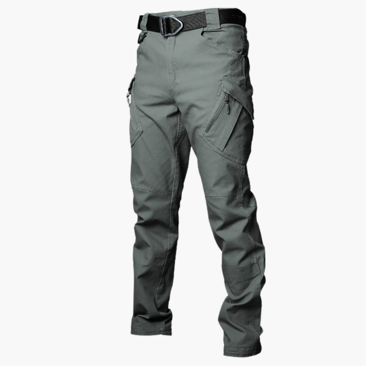 Stilige herre cargobukser med robust design, allsidig for fritid og utendørs. Gir god komfort.