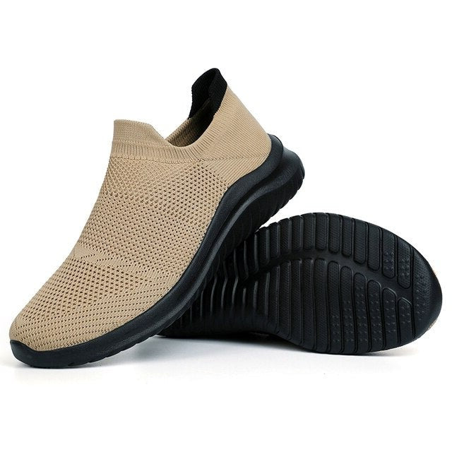 Moderne fritidssko for menn, stilige og komfortable herresneakers med behagelig passform for hverdag.