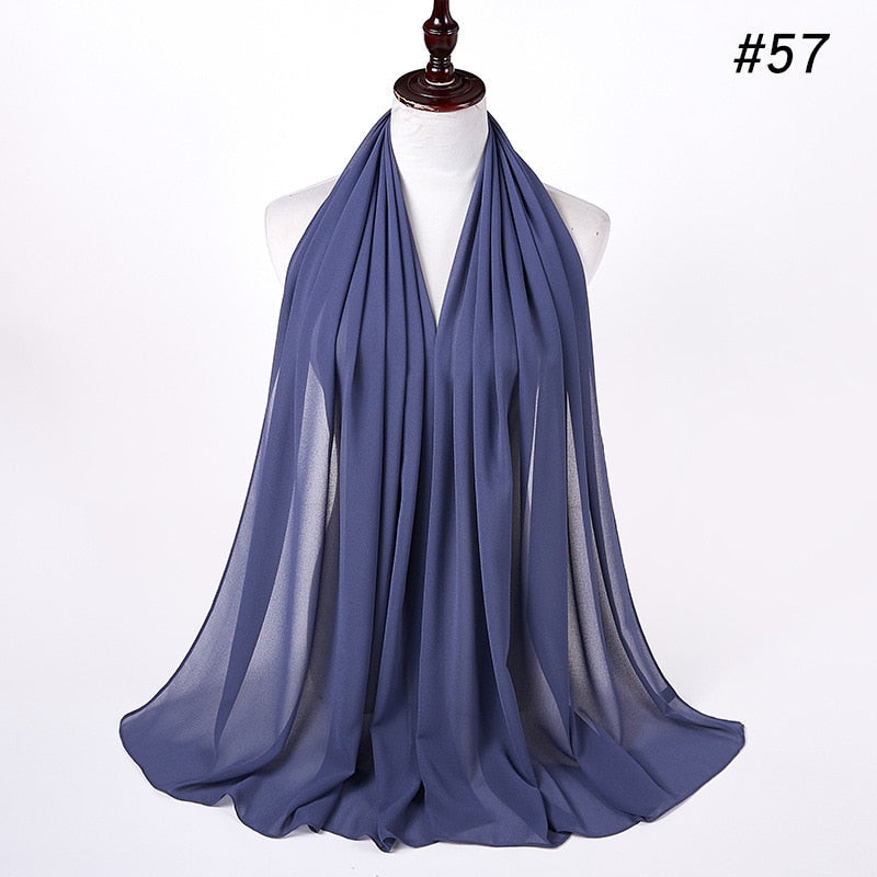 Klassisk chiffon hijab, tidløs eleganse for moderne kvinner.