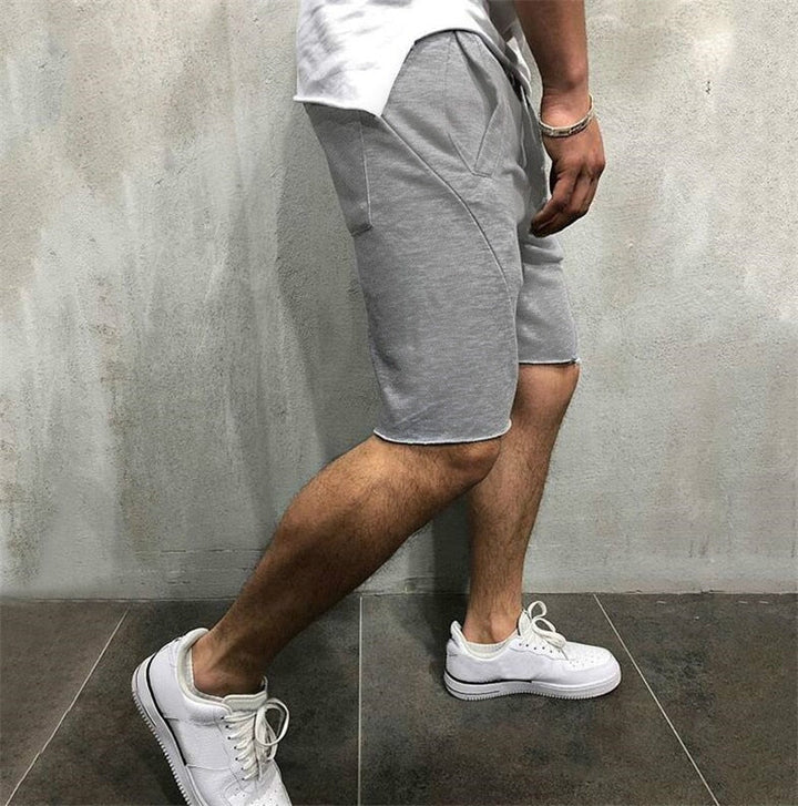 Pustende og komfortable sommer shorts for menn; ideelle for varme dager.